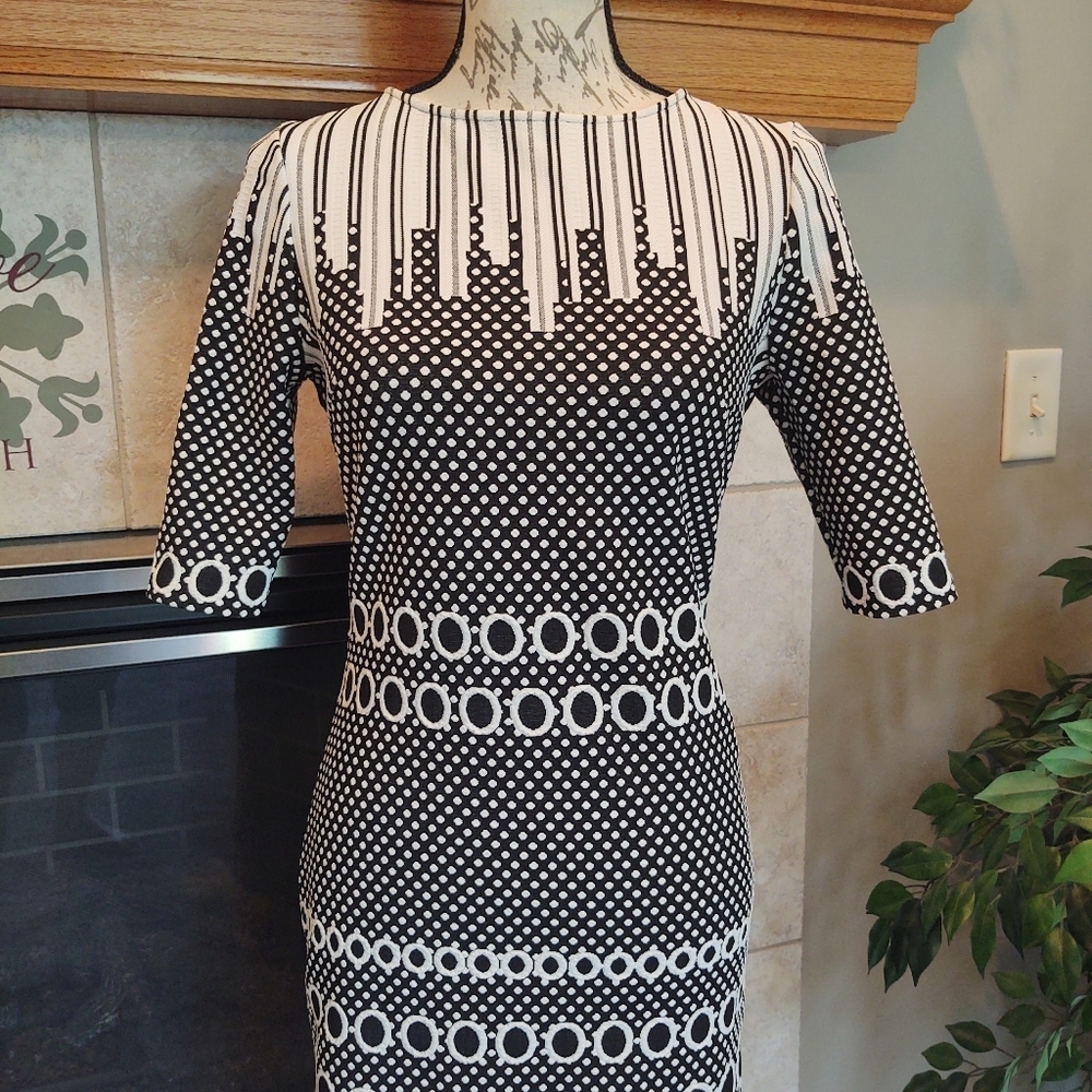 Julia Jordan Size 6 Black White Dress! - Picture 4 of 10